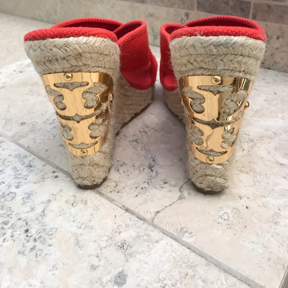 Tory Burch “Kristen” wedge shoes - Picture 2 of 3